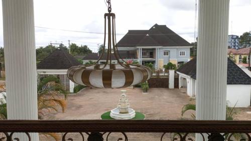 Reina Villa Hotel