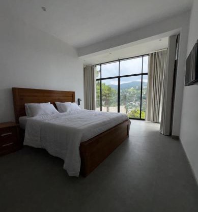 Reiss Villa Kandy