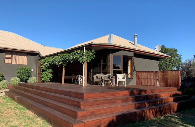 Relájese en Wanaka - Wanaka Holiday Home con Wifi