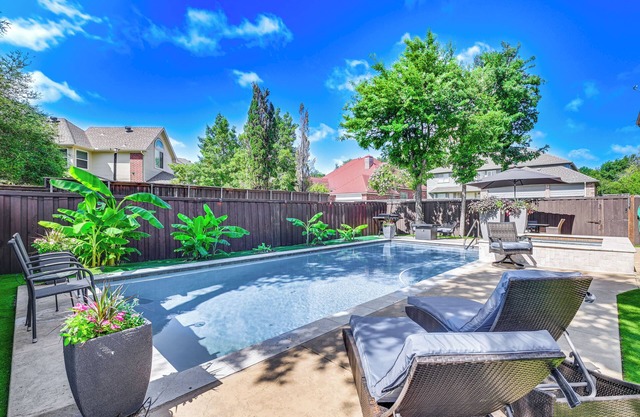 Relax By Pool, Soak in Hot Tub: Plano Home
