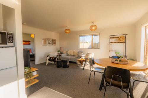 Relax on Rata, Cottage 2