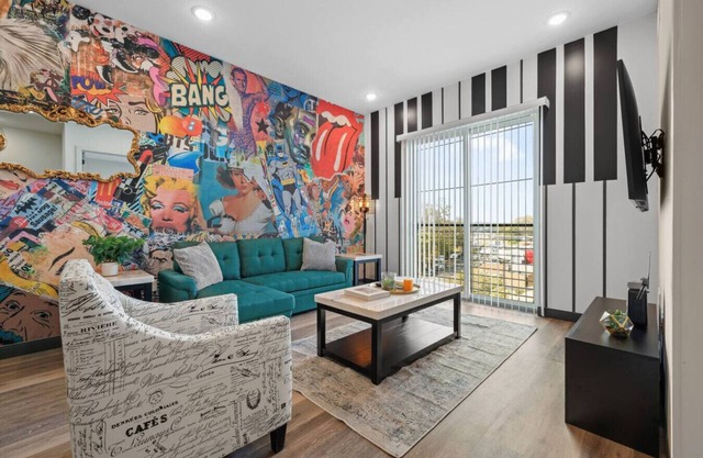 Relaxing 1BR w/Full Kitchen – 8min to Broadway!