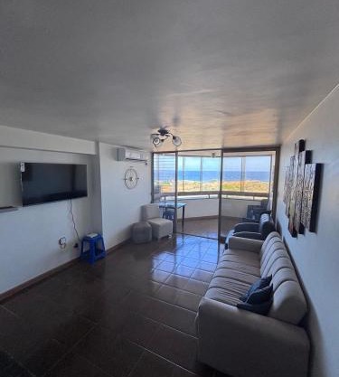 Relaxing Beach Apartment,Sea Front Apart