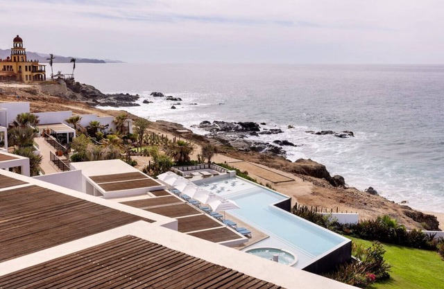 Relaxing Oceanside Penthouse with Stunning Views