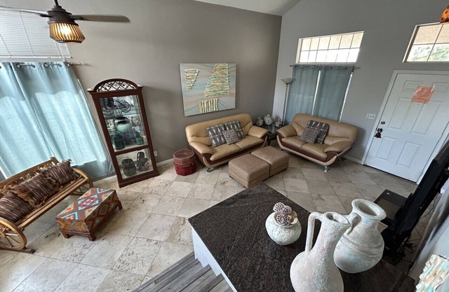 Relaxing Rancho & Pool 3bedrm 6beds Kids Welcome NO PETS