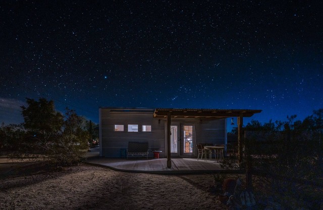 Bungalow en el desierto privado para DOS w / ducha al aire libre / Se aceptan mascotas