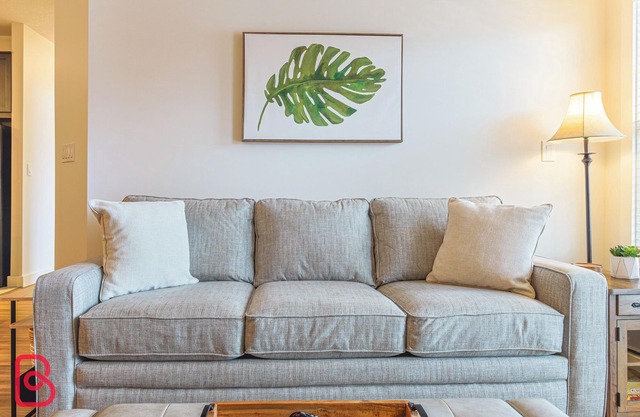 Renovated 2 bedroom condo at Silver Rock