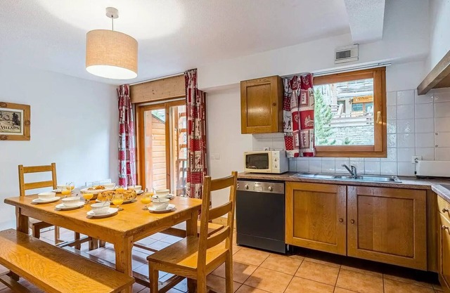 Residence La Cascade - 3 Rooms or 2 Rooms + 2 Cabins 6/8 People