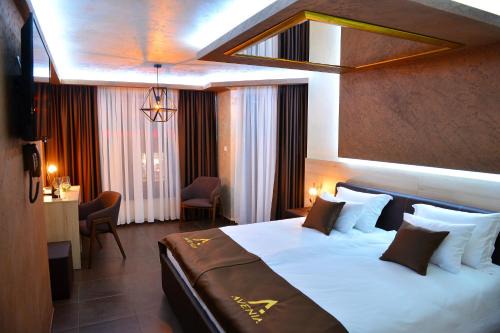 Restaurant & Apartments & Rooms AVENIA