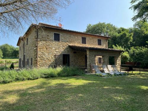 Restored Farmhouse In The Arezzo Hills
