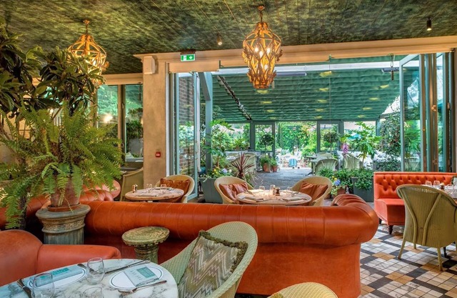Retreat to a Stylish Flat in Chelsea