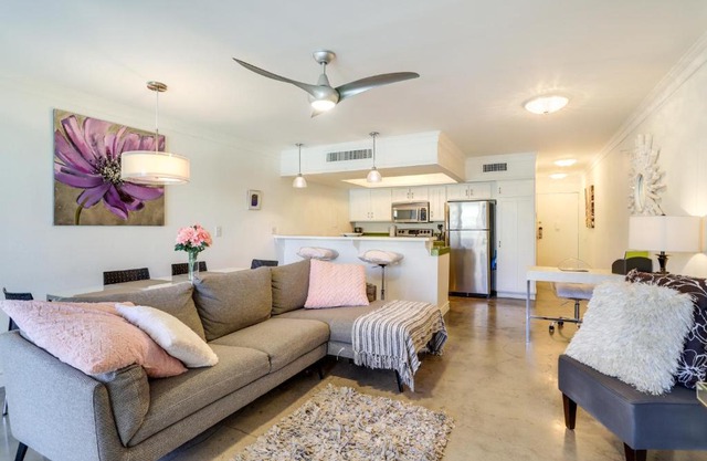 Retro-Inspired Palm Springs Condo with Pool View!