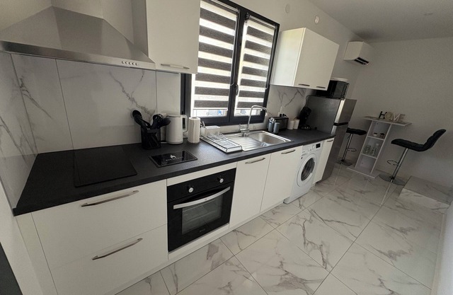 Rez de villa tour confort near Ajaccio with panoramic view of Mont Gozzi