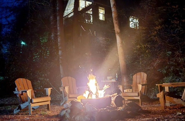 River! Fish/Swim/Tube~Hot Tub~Fire Pit~Wifi