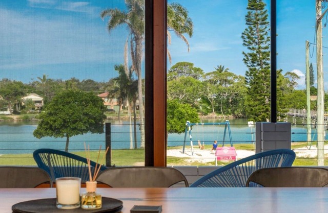 Apartamento con vistas al río