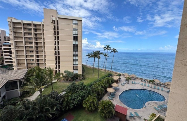 RK 616 Bright Blue Ocean Views and Sunsets from this Studio Condo in the heart of West Maui!