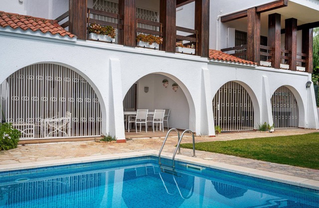 Roda de Bera - 6 pers, 105 m2, 4/3