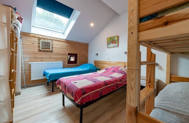 Room 'Les Carlines 4' with Mountain View, Shared Terrace and Wi-Fi