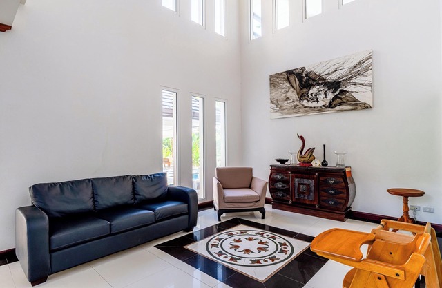 Rowe's Villa - Spacious 5BR for Family & Friend