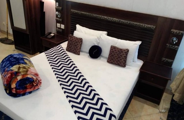 Royal suites Hotel