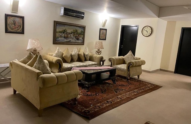 Royal Two Bed Room Luxury Apartment Gulberg
