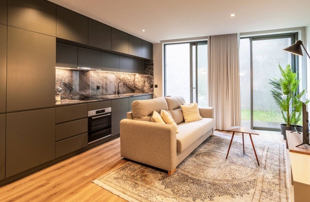 RUAH F - Fantastic Flat by LovelyStay