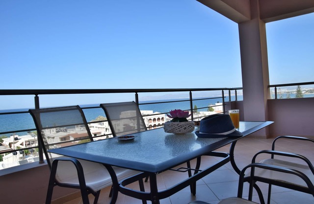 Roumpini Home I 3 minutos del mar por los pies