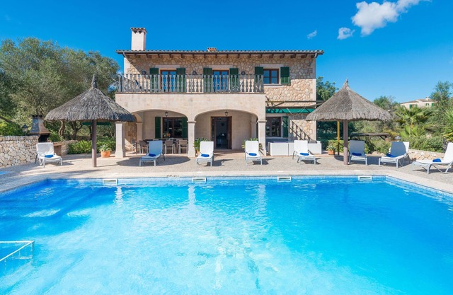 Idilio Rural Villa "Sa Sinia" con piscina