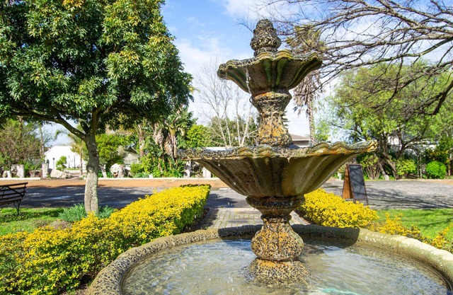Ruslamere Hotel & Conference Centre