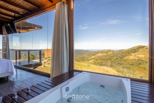 Cabaña rústica c/jacuzzi y vista increíble VST003