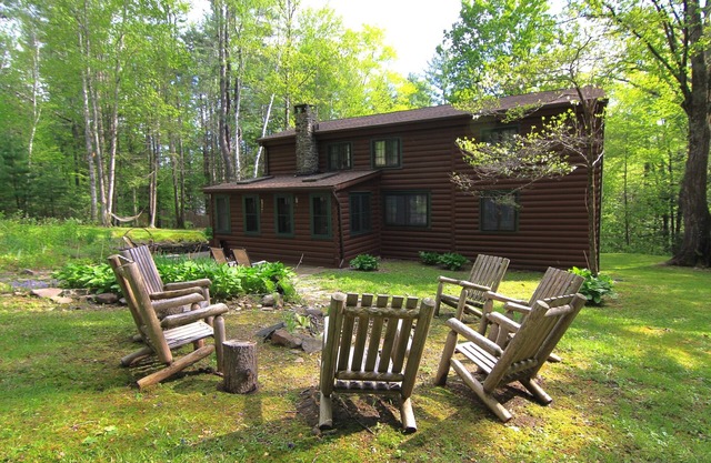 Rustic Cabin Catskills, en 3 acres privados, entre Woodstock y Fenicia