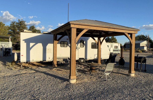 RV Camper privacidad propia en Pahrump