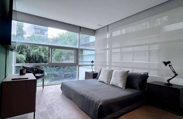 S2305 - 2BDR / 2BTH - Una Habitación Piso, Capacidad 4