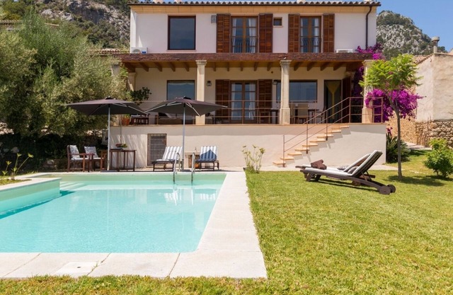 Sa Coma de Caimari - Espectacular villa con piscina y jardín en Caimari