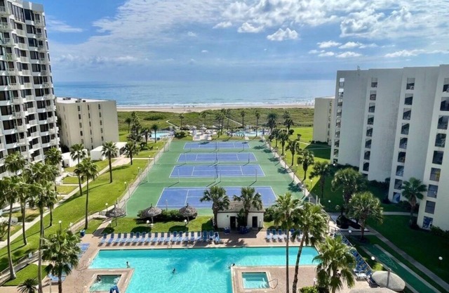 Saida III Condos - S3904