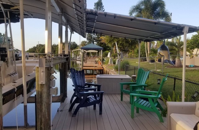 Navega hacia Aguas Abiertas o mira hacia la temporada de Tarpon