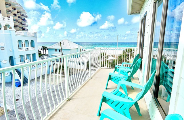 🏝️Beachside Villa🏝️Views Pool 7BR 4BA Sleeps 23 SALE!Book 1 wk & get 1 free night!