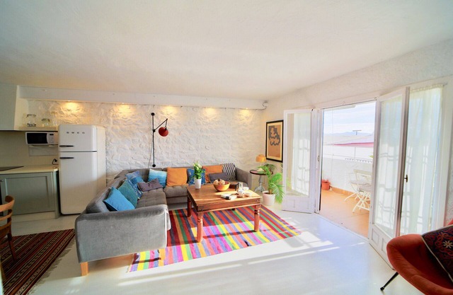 Duplex Casco Antiguo Salobreña Impecable, Espacioso, Acogedor, Sereno, WiFi + AA