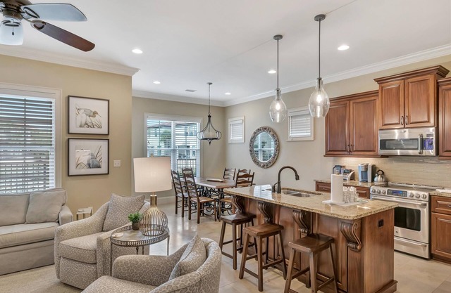 4 Bedroom Townhome - Villa Lago at Sandestin Golf & Beach Resort!