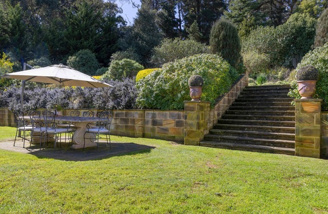 Sandstone Estate
