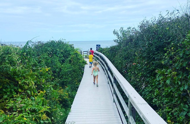 Sandwich Private Beach Getaway for multiple families!!!