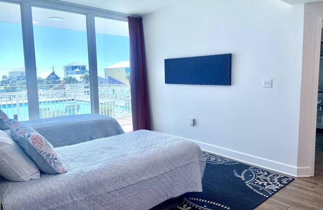 Sanibel Condominium 5BR/3.5BA