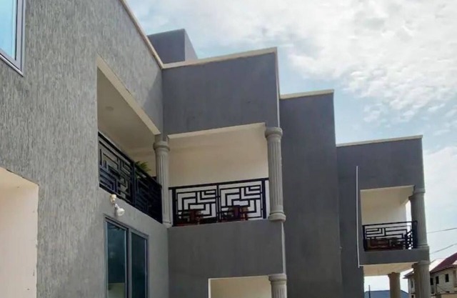 Sankofa 2-3 bedroom private suite in a house at East Legon- Ogbojo -