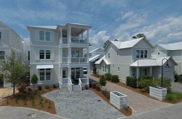 Santa Rosa Beach Blonde~ New with Elevator