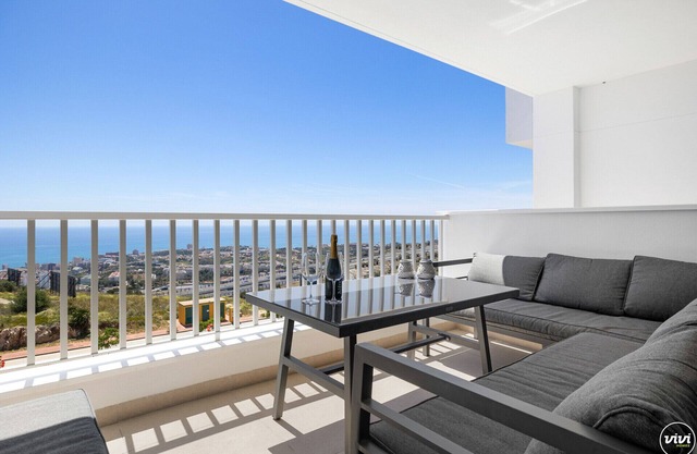 Santangelo | Apartamento con vistas al mar en Benalmadena
