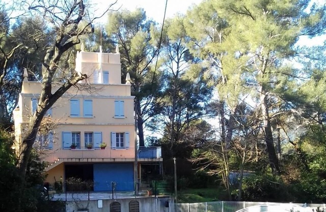 Saraillon - El Revest-les-Eaux