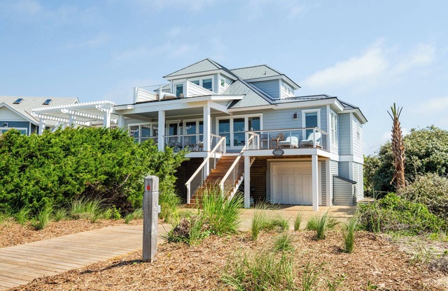 ¡Sea Oats Cottage es un retiro frente al mar en la segunda fila de 5 BR / 4. 5 BA South Beach!