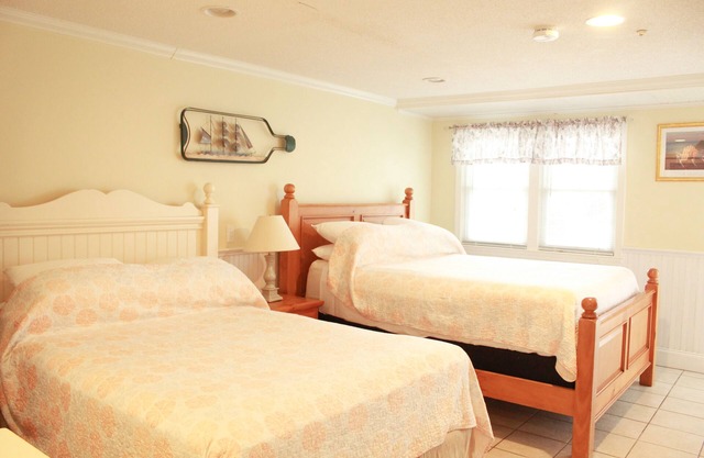Sea Shell Motel - Room 1