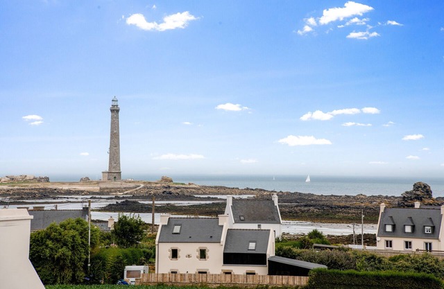 Vista al mar – Casa para 8 con jardín y terraza
