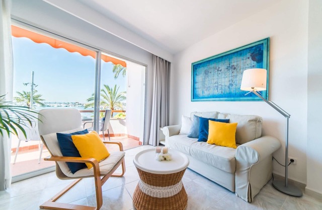 Apartamento en Puerto Alcudia con vistas al mar